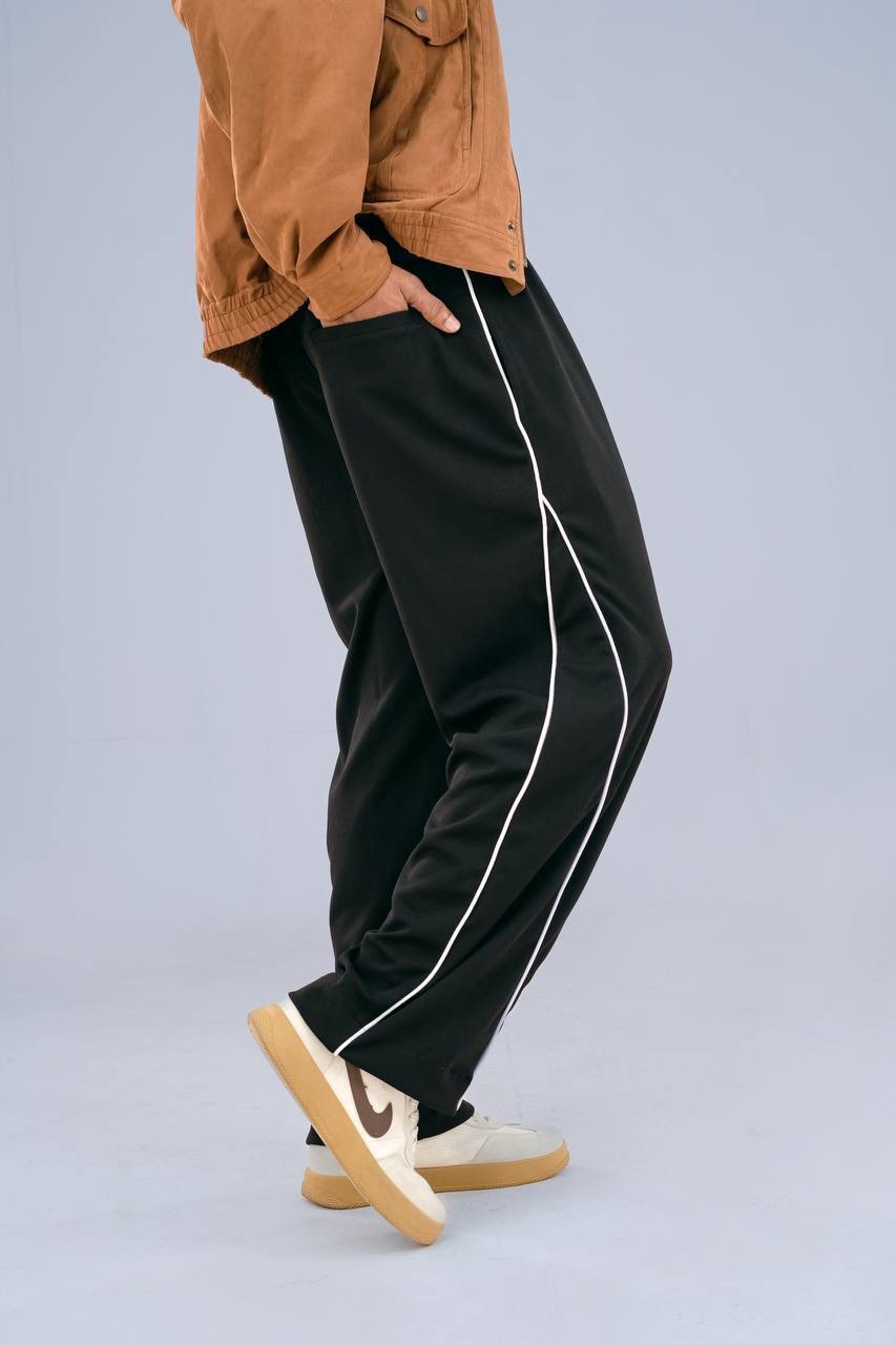 img_1310 BAGGY-FITTED JOGGER - Image 1