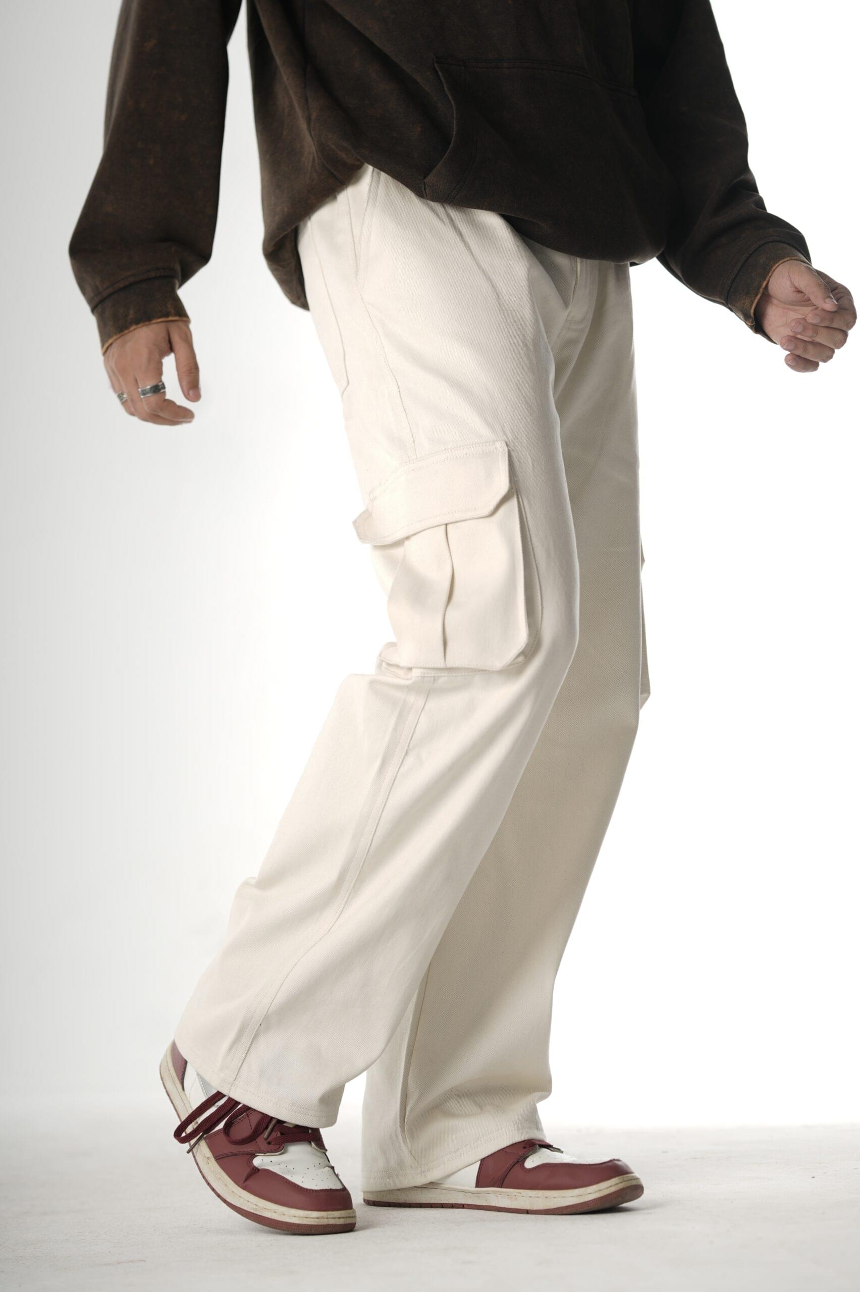 OFF-WHITE BAGGY CARGO - Image 1